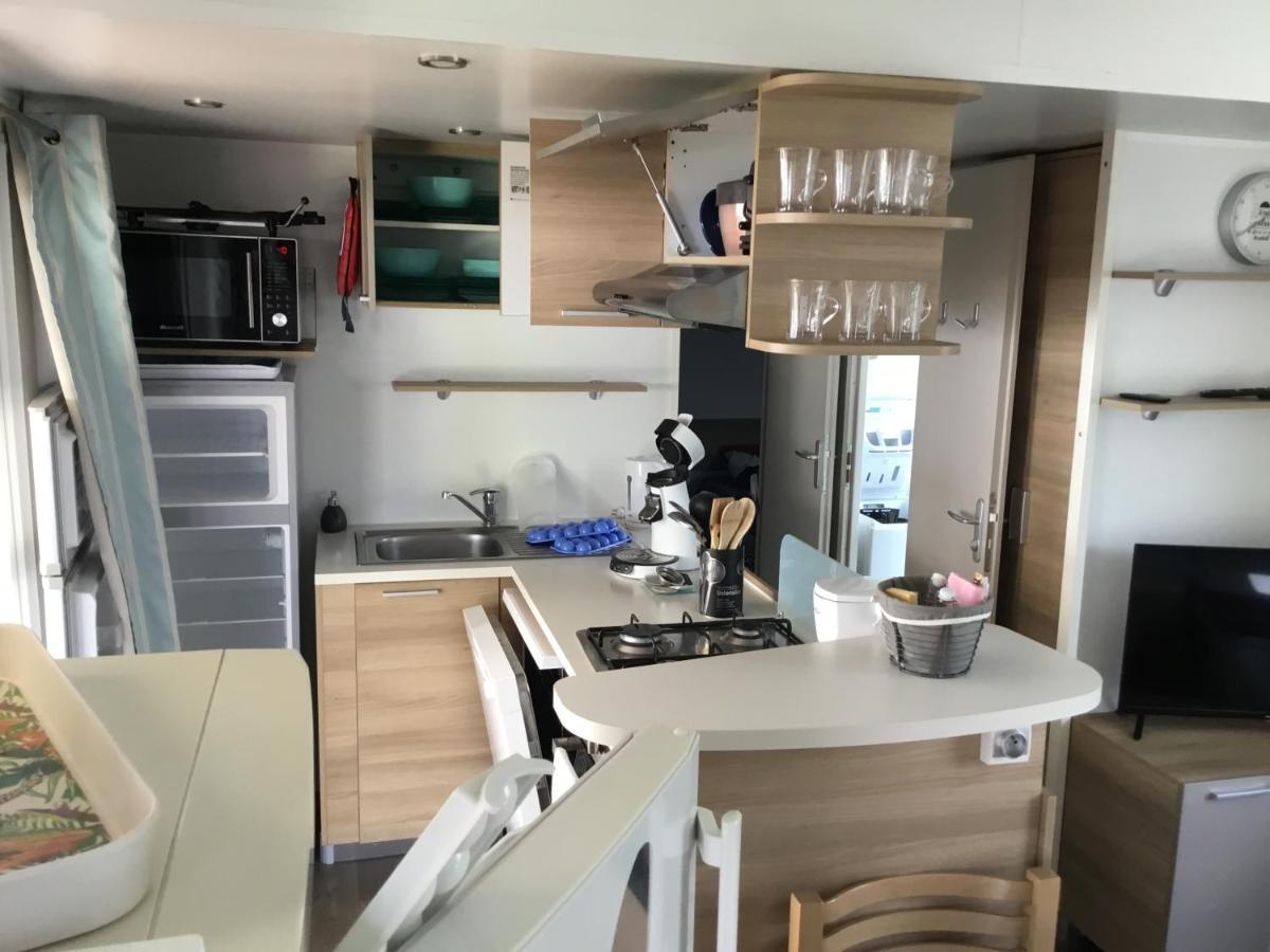 Frejus Tout Confort, Climatisation,Linge De Lit Et De Toilette, Coffre Fort, Ventilations Au Plafond Chambres Et Wifi Possible Exterior foto