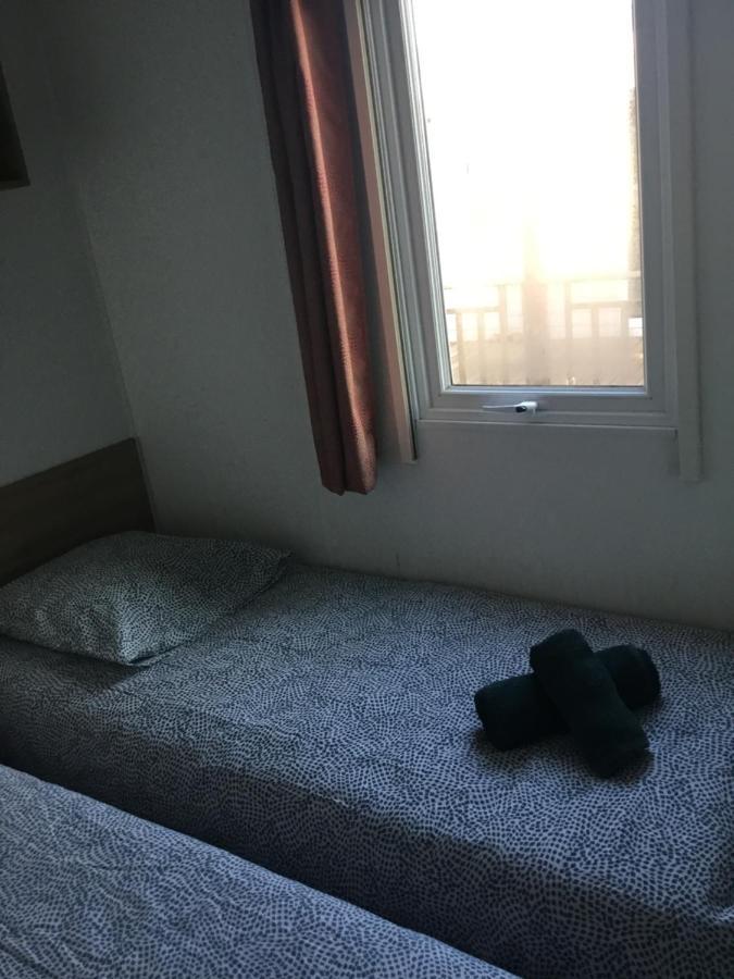 Frejus Tout Confort, Climatisation,Linge De Lit Et De Toilette, Coffre Fort, Ventilations Au Plafond Chambres Et Wifi Possible Exterior foto