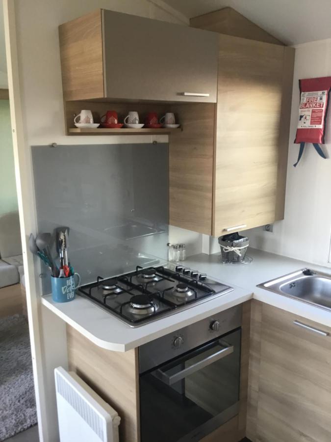 Frejus Tout Confort, Climatisation,Linge De Lit Et De Toilette, Coffre Fort, Ventilations Au Plafond Chambres Et Wifi Possible Exterior foto