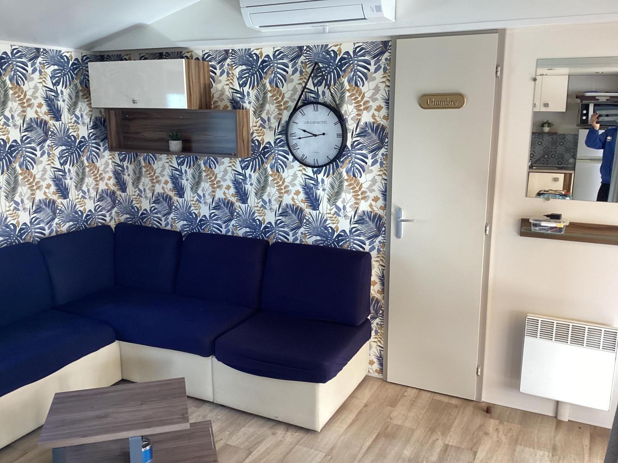 Frejus Tout Confort, Climatisation,Linge De Lit Et De Toilette, Coffre Fort, Ventilations Au Plafond Chambres Et Wifi Possible Exterior foto