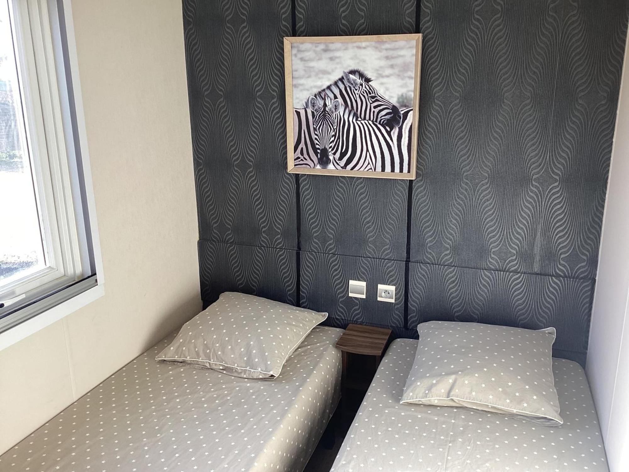 Frejus Tout Confort, Climatisation,Linge De Lit Et De Toilette, Coffre Fort, Ventilations Au Plafond Chambres Et Wifi Possible Exterior foto