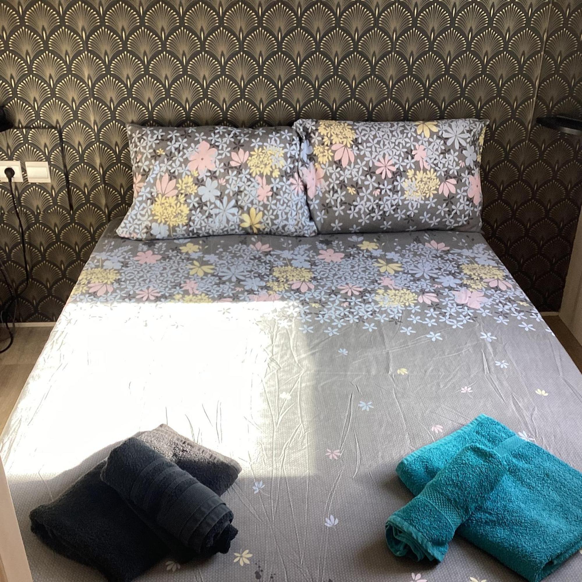 Frejus Tout Confort, Climatisation,Linge De Lit Et De Toilette, Coffre Fort, Ventilations Au Plafond Chambres Et Wifi Possible Exterior foto